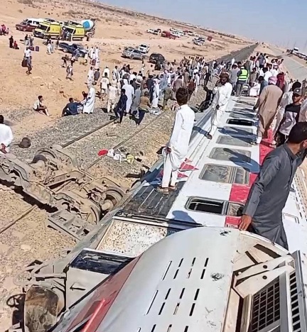 حادث انقلاب عربات قطار ركاب كان قادمًا من الإسكندرية ومتجهًا إلى مطروح
