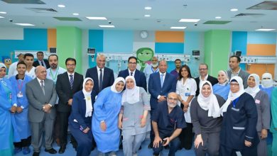 صورة رئيس جامعة القاهرة يفتتح وحدة جديدة للرعاية المركزة بمستشفى “أبو الريش الياباني”