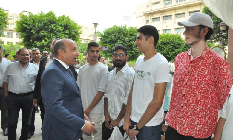 "قصر العيني"يستقبل 451 طالبًا جديدًا للعام الجامعي 2025/2026