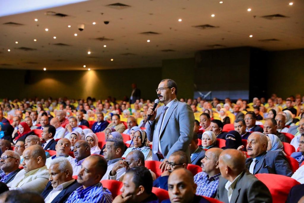 استعدادا لبدء العام الدراسي الجديد..وزير التربية والتعليم يلتقي 4000 مدير مدرسة