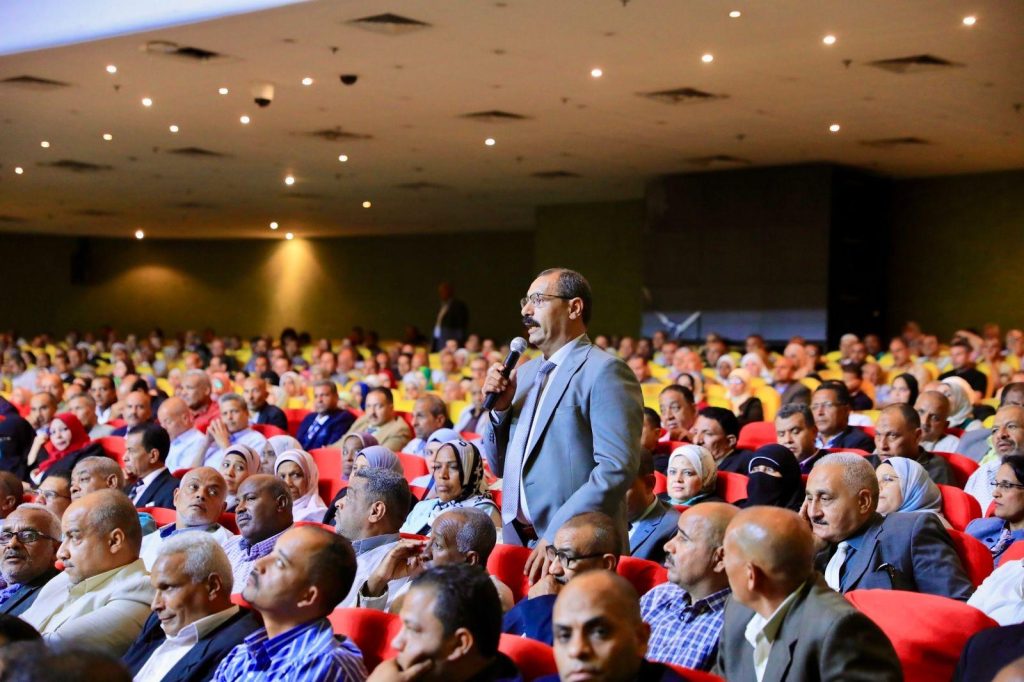 استعدادا لبدء العام الدراسي الجديد..وزير التربية والتعليم يلتقي 4000 مدير مدرسة