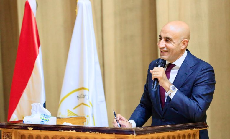 محمد عبد اللطيف وزير التربية والتعليم والتعليم الفني