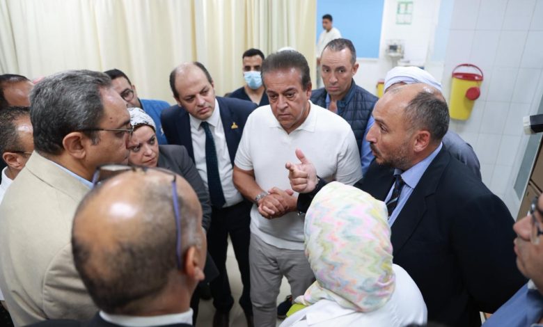 وزير الصحة يتفقد مستشفى "قفط" التخصصي