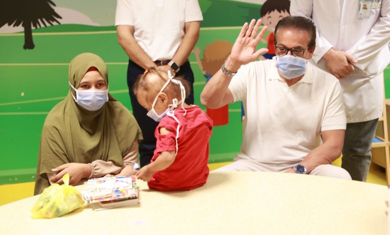 وزير الصحة يتفقد مستشفى "شفاء الأورمان" بالأقصر