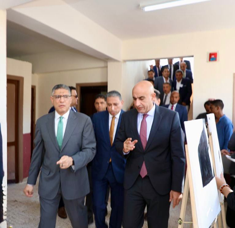 استعدادا للعام الدراسي..وزير التربية والتعليم ومحافظ الجيزة يفتتحان 3 مدارس جديدة بالجيزة 