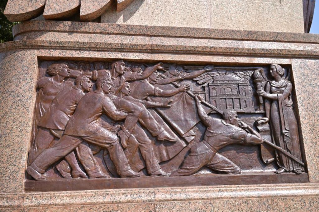 "جامعة القاهرة" تزيح الستار عن مشروع تطوير الحرم والنصب التذكاري