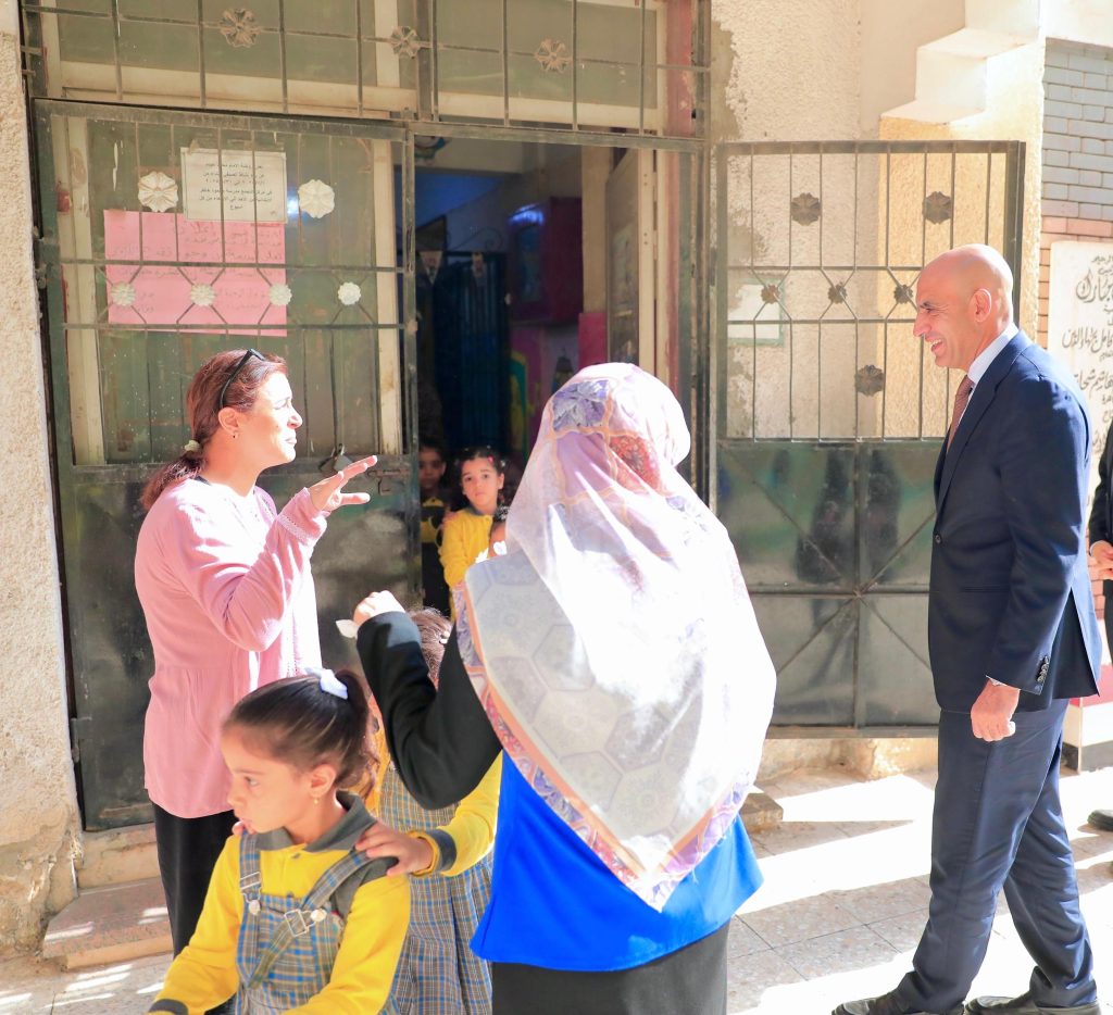 وزير التربية والتعليم يتابع انتظام الدراسة في مدارس عين شمس ومدينة السلام