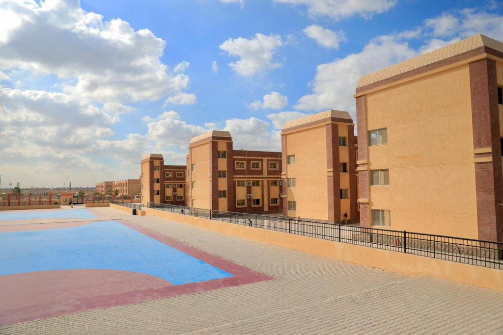 افتتاح أول مدرسة "مصرية ألمانية" بمدينة 6 أكتوبر