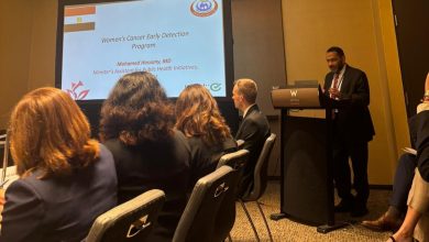 صورة فى الأمم المتحدة.. «حساني» يستعرض تجربة مصر في مكافحة السرطان وصحة المرأة