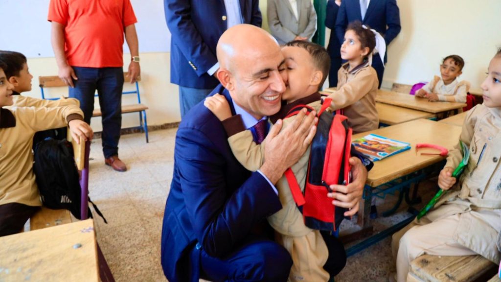 وزير التعليم ومحافظ المنيا يتفقدان مدارس "أبو قرقاص" 
