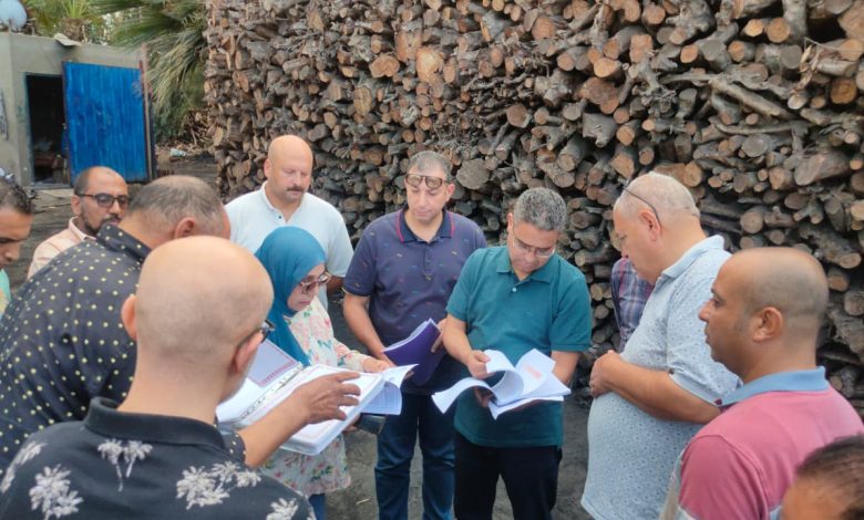 حملة تفتيشية على "مكامير الفحم" بدمياط