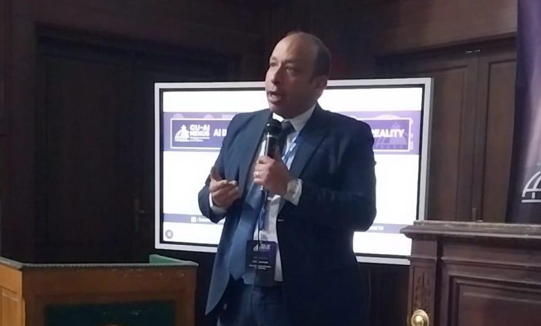 الدكتور حسام صلاح عميد كلية طب قصر العيني يفتتح إحدى جلسات المؤتمر الدولي للذكاء الاصطناعي بجامعة القاهرة