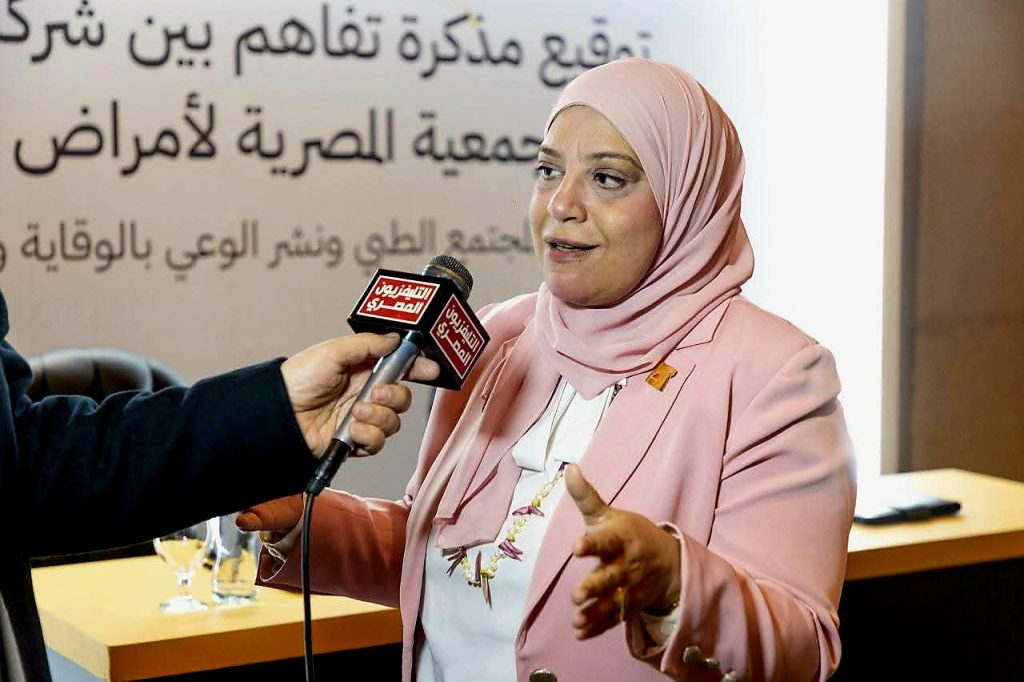  احتفالية الجمعية المصرية للسرطان (ECS) بأكتوبر الوردى 