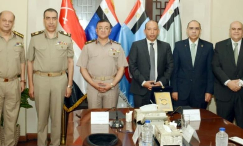 تعاون بين "قصر العيني" وإدارة الخدمات الطبية بالقوات المسلحة