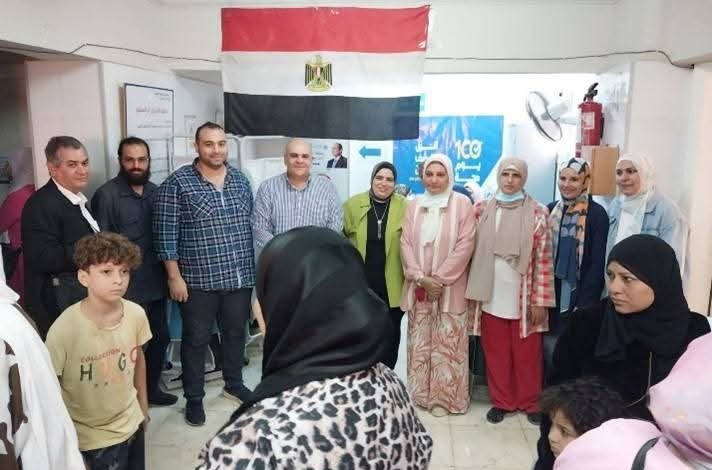 جامعة القاهرة تطلق قافلة طبية شاملة إلى حي الأسمرات