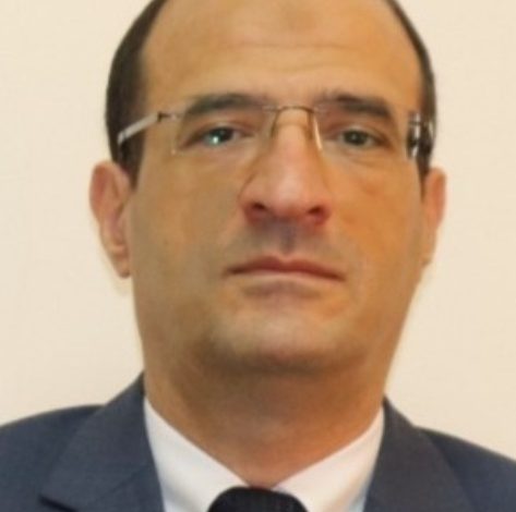 الدكتور ممدوح إسماعيل عميدًا لكلية الاقتصاد والعلوم السياسية