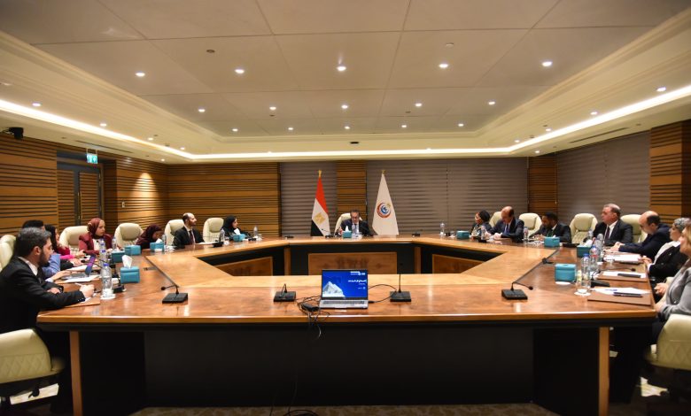 الدكتور خالد عبدالغفار نائب رئيس مجلس الوزراء ووزير الصحة والسكان يلتقى الدكتورة نوف سليمان الأمين العام للجنة الوزارية لـ«الصحة في جميع السياسات» السعودية