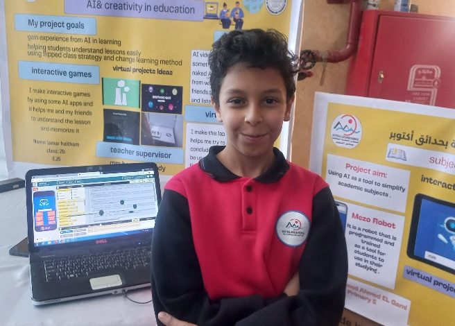 محمد أحمد الجمل أحد تلاميذ المدرسة المصرية اليابانية بحدائق أكتوبر