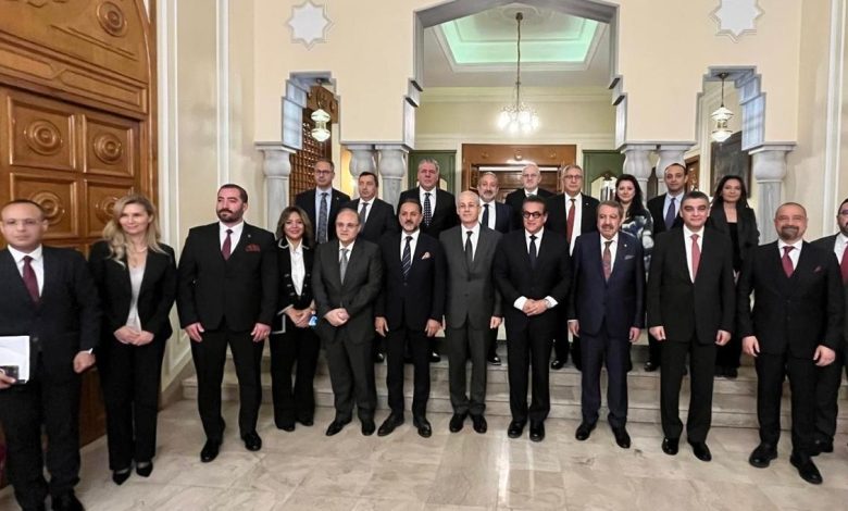 الدكتور خالد عبدالغفار نائب رئيس مجلس الوزراء ووزير الصحة والسكان يلتقى وفدا من اتحاد الغرف والبورصات التركية (TOBB)