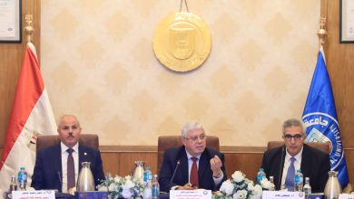 صورة وزير التعليم العالي يترأس اجتماع المجلس الأعلى للجامعات بجامعة قناة السويس