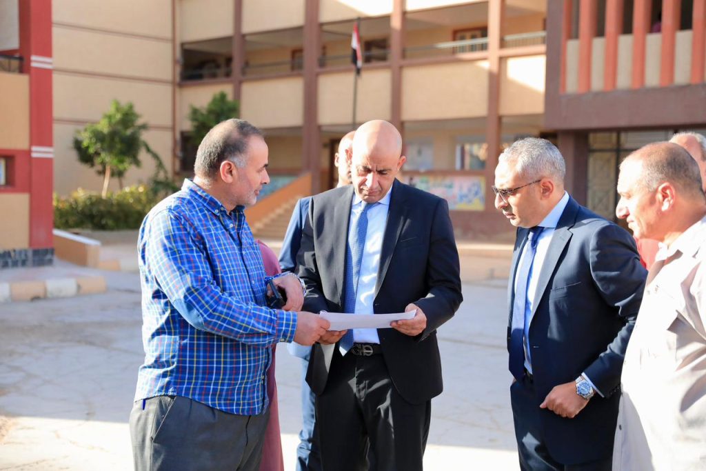 وزير التربية والتعليم يتفقد مدارس دمياط