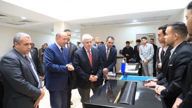 صورة وزير التعليم العالي يتفقد جامعة المنصورة الأهلية