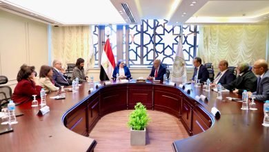 صورة تعاون بين التعليم و«الطفولة والأمومة» و«فاهم» والهلال الأحمر لدعم الطلاب نفسيًا