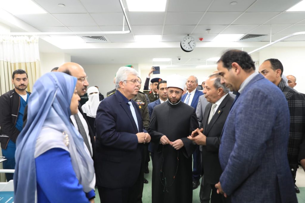 افتتاح "مستشفى جامعة بورسعيد"