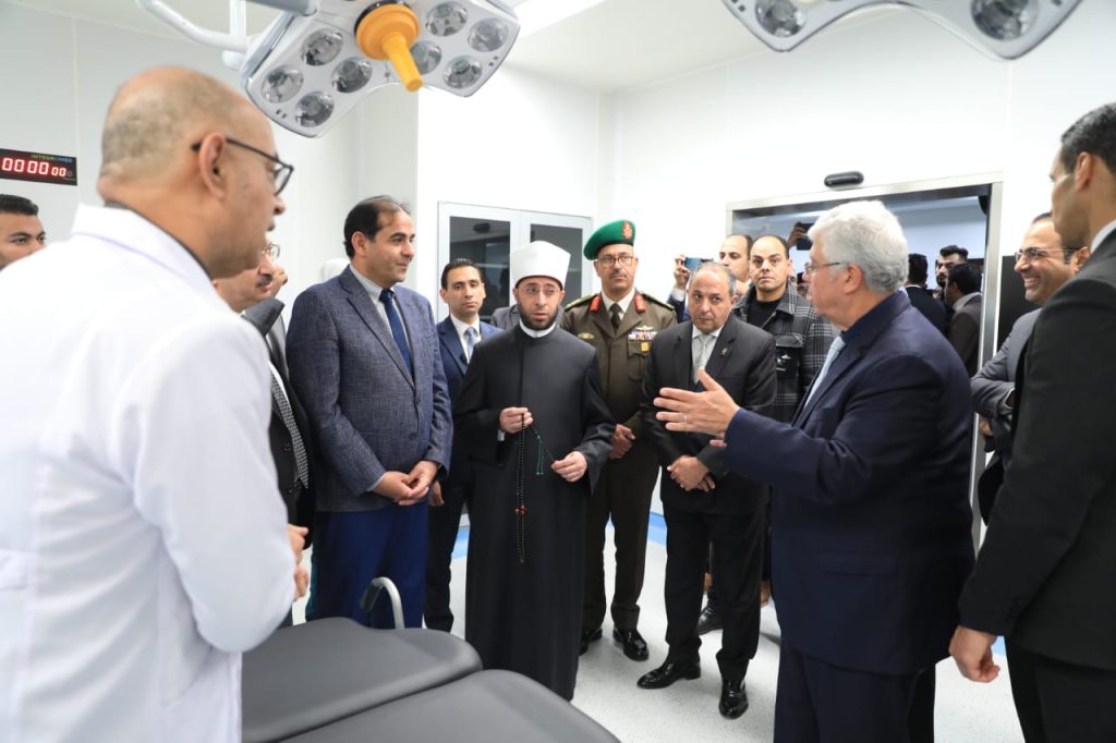 افتتاح "مستشفى جامعة بورسعيد"