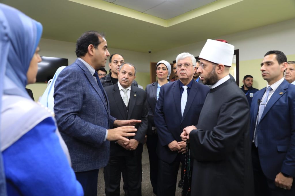 افتتاح "مستشفى جامعة بورسعيد"