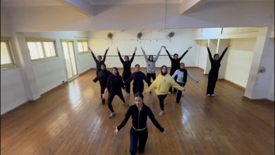 صورة عرض فني رياضي لطالبات علوم الرياضة يُزين احتفالية مرور 50 عامًا على جامعة حلوان