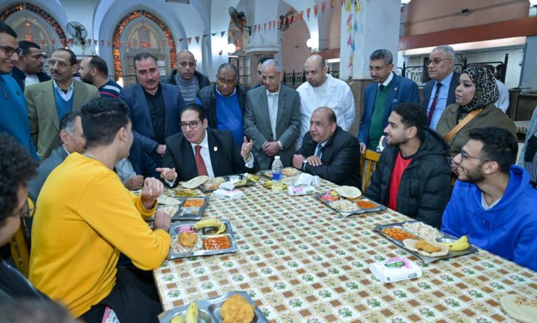 جولة تفقدية للدكتور محمد سامي عبد الصادق رئيس جامعة القاهرة داخل المدينة الجامعية للطلاب بمنطقة بين السرايات