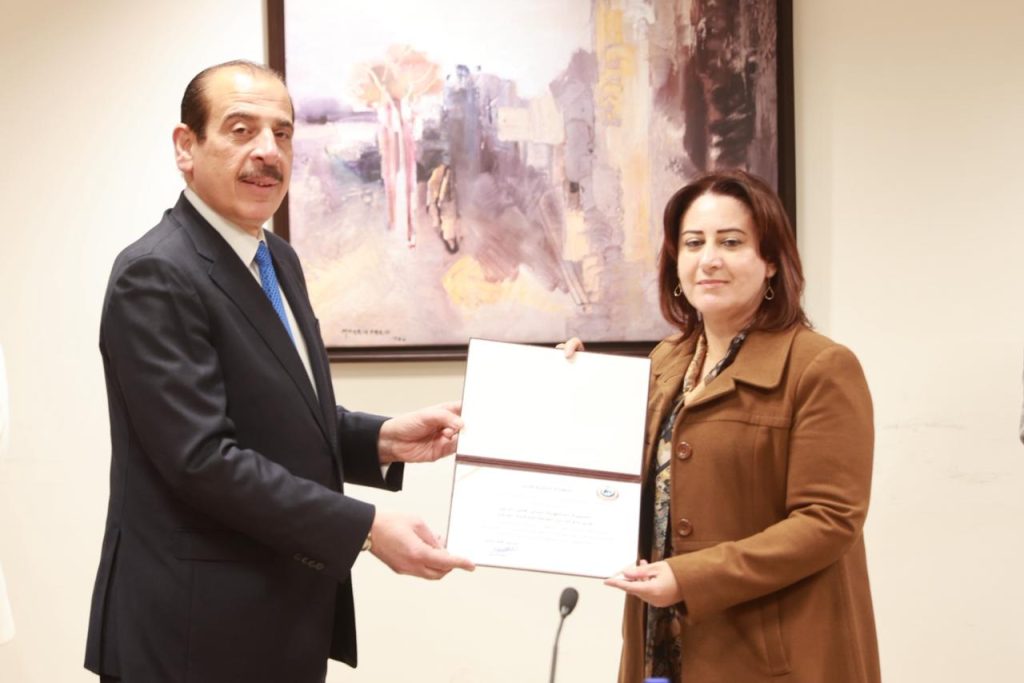 وزير الصحة يكرم قطاع الطب الوقائي