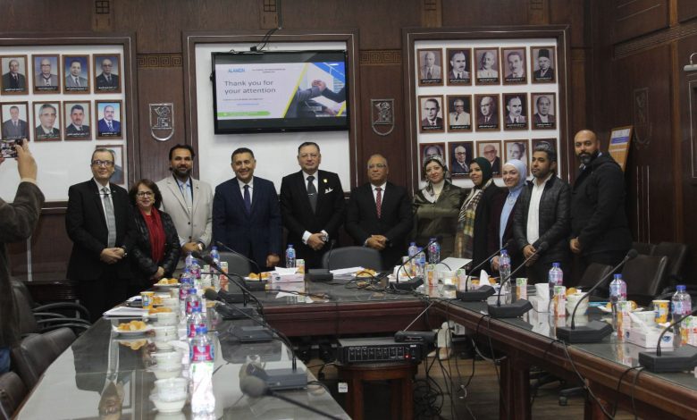 "هندسة القاهرة" توقع اتفاقية لإطلاق مشروع التحلل الحراري للمخلفات البلاستيكية