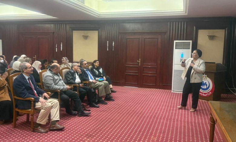 الدكتورة عبلة الألفي نائب وزير الصحة والسكان لشؤون السكان وتنمية الأسرة تشارك فعاليات اليوم العلمي المتخصص «الولادة الآمنة وشائعات وسائل تنظيم الأسرة»