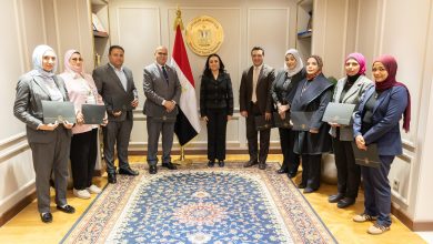 صورة تكريم إدارة الرعاية البديلة بعد تسليم 636 طفلًا لأسر كافلة