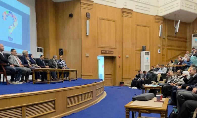 مجلس الشباب المصري ينفذ حلقة نقاشية حول دعم كبار السن