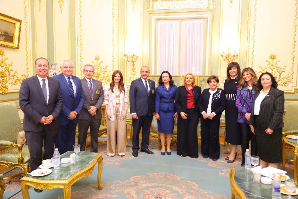 وزيرة التضامن تشهد مؤتمر «الصورة العامة» لروتاري مصر