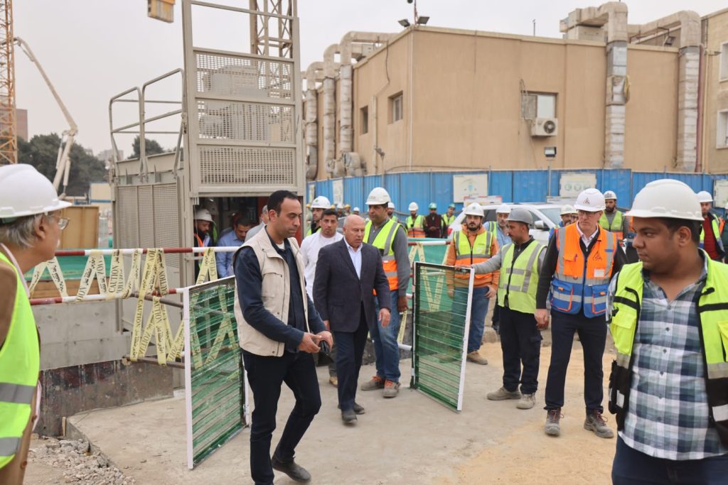 جولة وزير التعليم بمدارس “تحيا مصر” بحي الأسمرات