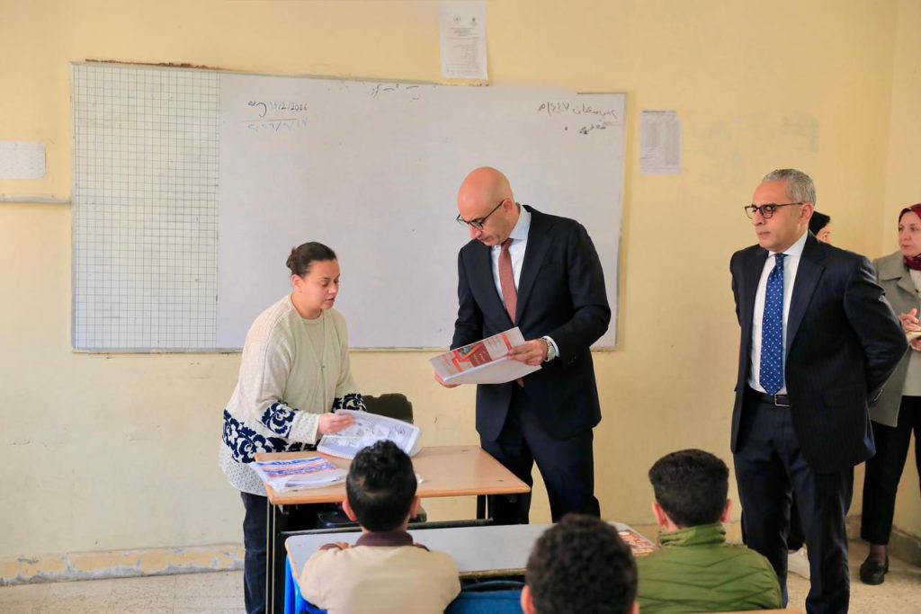 جولة وزير التعليم بمدارس “تحيا مصر” بحي الأسمرات