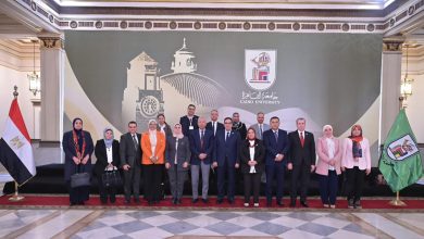 صورة مراجعات خارجية لكليتي الآثار والهندسة ومعهد علوم الليزر بجامعة القاهرة