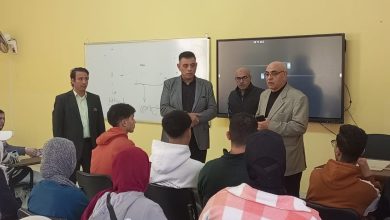 صورة نائب رئيس جامعة دمنهور يتابع انتظام الدراسة بالفصل الدراسي الثاني