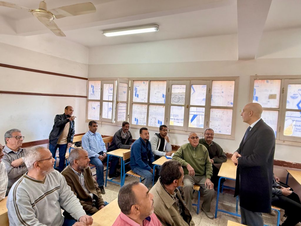 جولة وزير التعليم فى قنا
