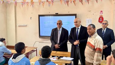 صورة وزير التعليم يواصل جولته بقنا ويتفقد مدارس إدارة قوص