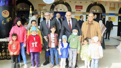 صورة وزير التربية والتعليم يزور مستشفى 57357 ويشيد بدوره الإنساني والعلمي