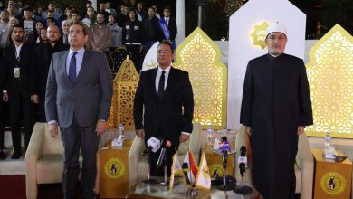 صورة مفتى الجمهورية: الشباب أمل المستقبل وترسيخ القيم أساس بناء مجتمع قوي