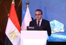 صورة خلال يوم الطبيب المصري.. وزير الصحة يشيد بدور الأطباء ويؤكد دعم الدولة الكامل لهم