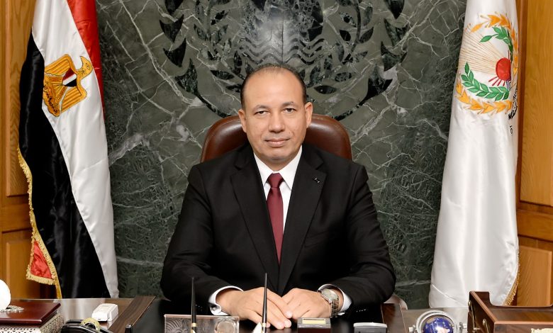 الدكتور شريف خاطر رئيس جامعة المنصورة