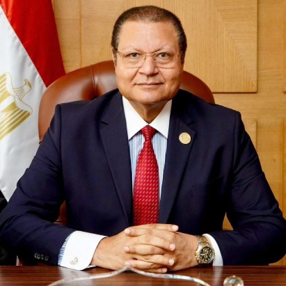 الدكتور أحمد طه أستاذ الجراحة العامة ورئيس الهيئة العامة للاعتماد والرقابة الصحية