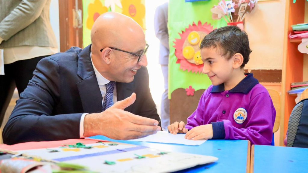 وزير التربية والتعليم يتفقد عددا من المدارس بإداراتى الحوامدية والبدرشين بالجيزة
